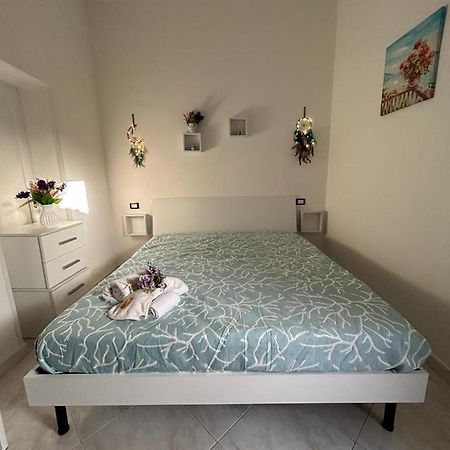 La Casa In Piazza Otel Terrasini Dış mekan fotoğraf
